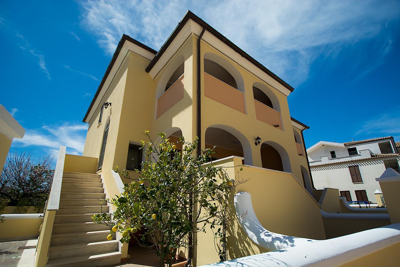 Le Residenze Del Maria Rosaria - Vico Friuli 1 Villa Orosei Exterior foto