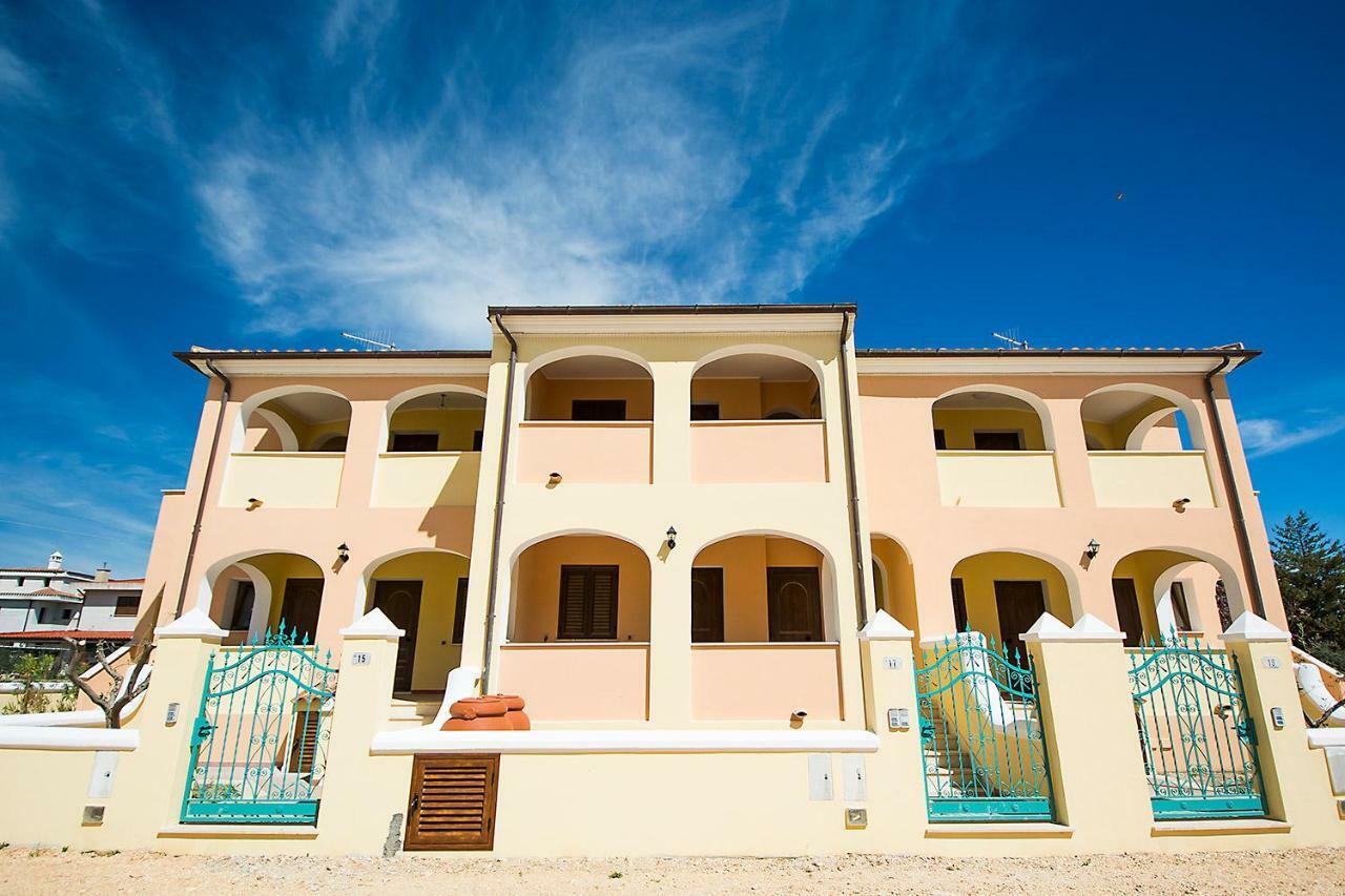 Le Residenze Del Maria Rosaria - Vico Friuli 1 Villa Orosei Exterior foto